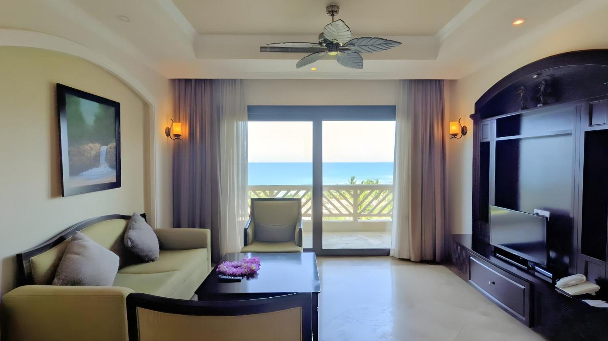 Olalani Resort & Condotel Da Nang Zewnętrze zdjęcie